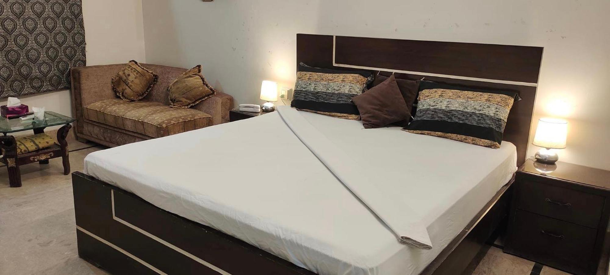 The Royal Palace Guest House Hyderabad Exterior photo